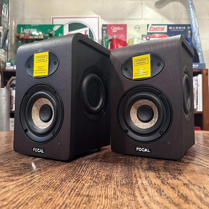 Focal Professional / Shape 40 (ペア)【★B級特価プライス！B★】