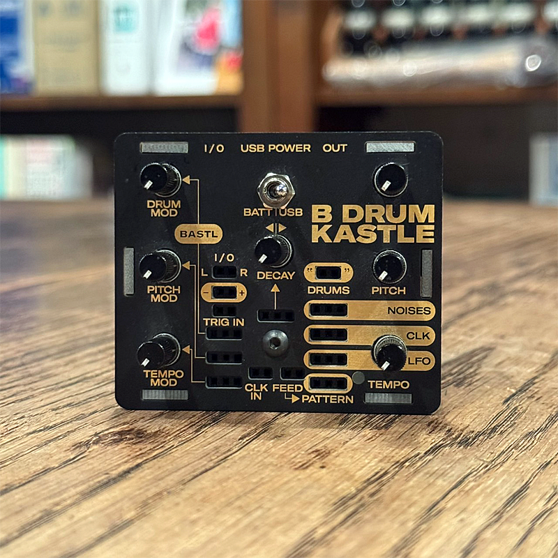 Bastl Instruments / KASTLE DRUM =micro drum synthesizer=【★パッチング自在の小さなグルーブボックスでリズムを発見しよう！！★】【★1台限定の展示品特価！★】