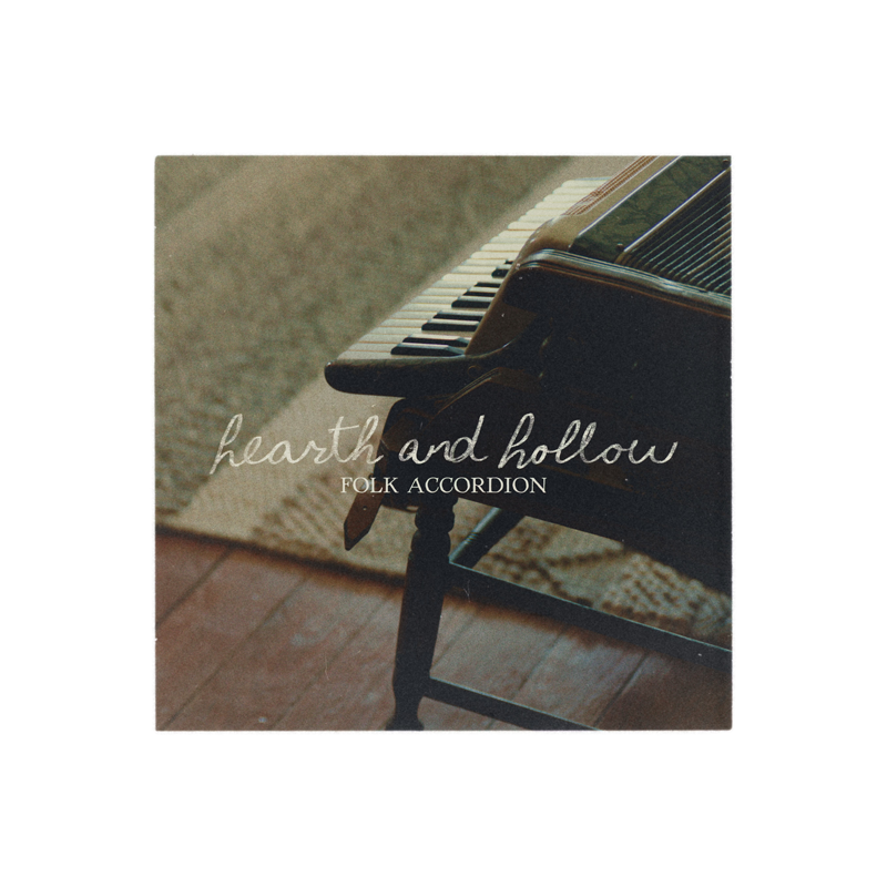 SPITFIRE AUDIO / Hearth and Hollow – Folk Accordion【★蛇腹操作機能、演奏ノイズ等で生演奏の味を再現。即戦力アコーディオン音源！★】【★Spitfire Audio 即戦力「アコーディオン」音源が20%OFF！演奏ノイズ、部屋の響き、蛇腹操作機能で生演奏を再現！！期間:~2025年10月5日(日) まで！！★】