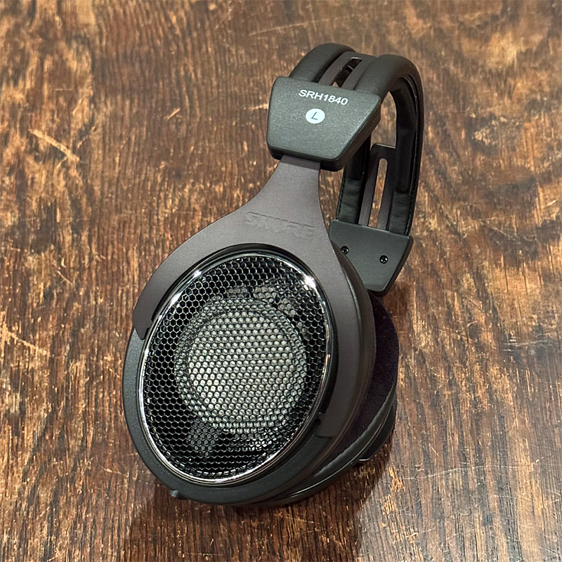 SHURE / SRH1840-BK-A (オープン型・ケーブル着脱式) =国内正規品=【★1台限定の展示入替特価！★】