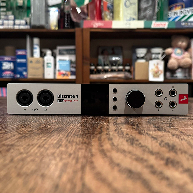 Antelope Audio / Discrete 4 Pro Synergy Core【★1台限定の展示入替特価！★】