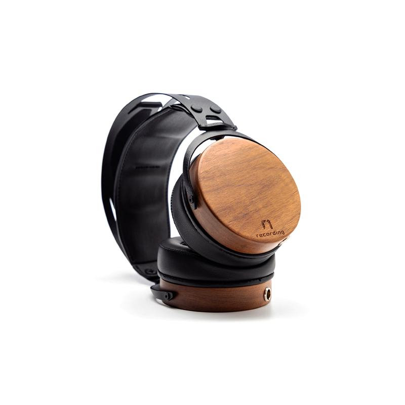 OLLO Audio / R1 プリオーダー優待版 2026 (アールワン) =密閉型レコーディング・ヘッドフォン=【★2025年12月中旬頃より店頭にて先行展示予定です!★】【★発売予定日:2026年2月中旬頃!初回入荷分ご予約受付中です!!(残り:僅少)★】【★発売記念価格プロモーション開催!(無くなり次第、終了となります。)★】