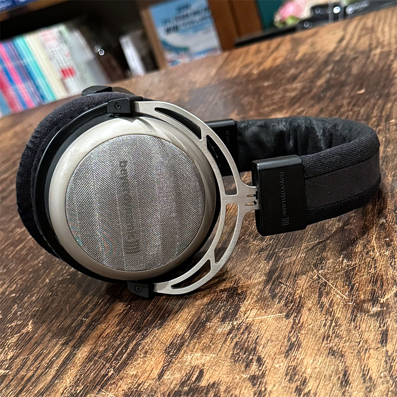 beyerdynamic / T1 2nd Generation｜ SMITHS Digital Musical Instruments